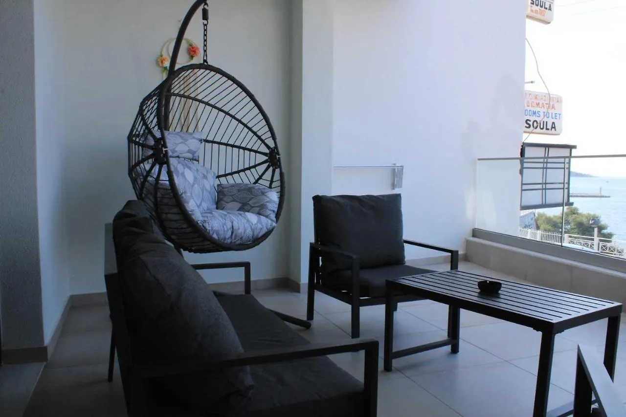 My Place Luxury Apartments Νέος Μαρμαράς