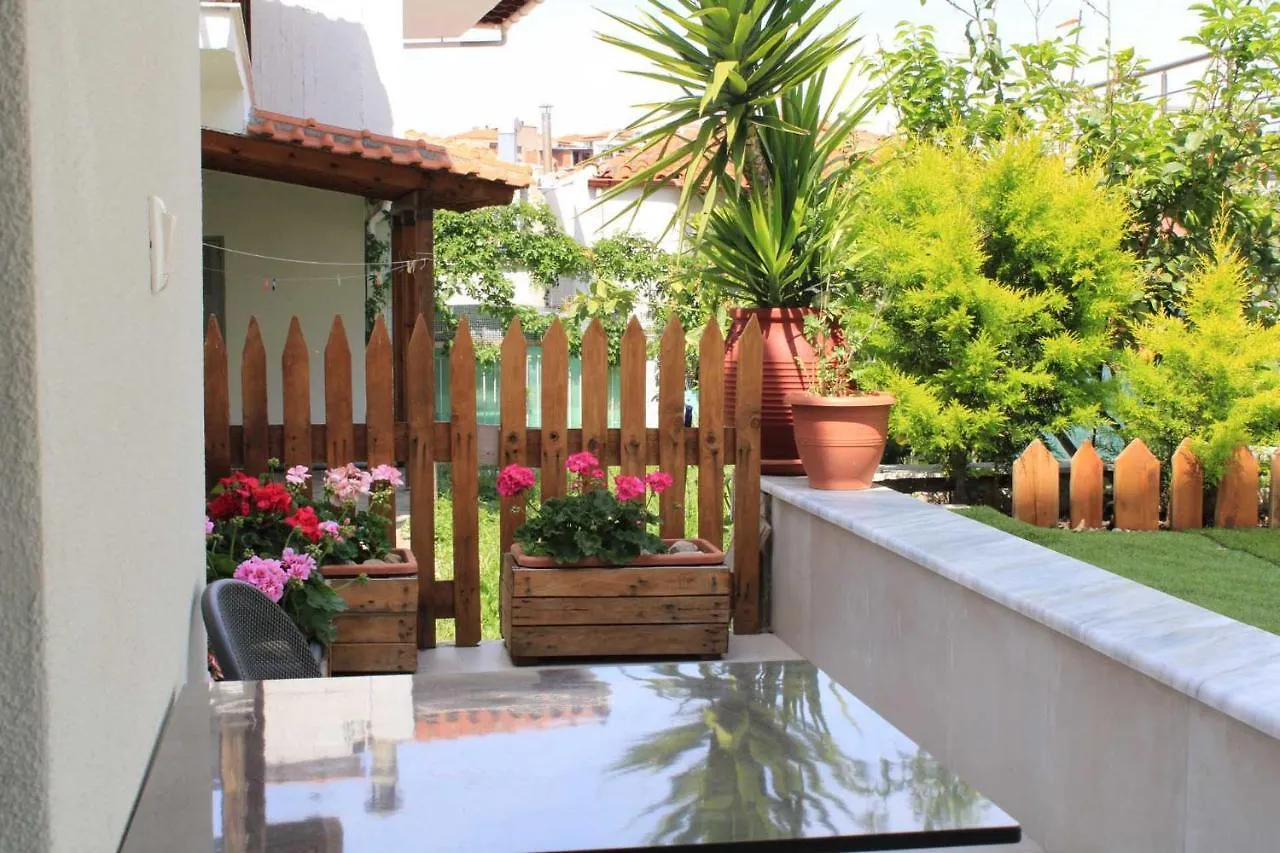 Ξενοδοχείο με διαμερίσματα My Place Luxury Apartments Νέος Μαρμαράς