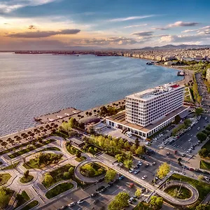 ***** Ξενοδοχείο μακεδονία παλλάς Ελλάδα